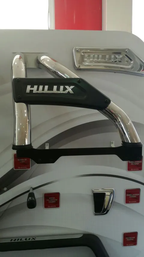 Barra de lujo p/lona para Toyota Hilux DX/SR