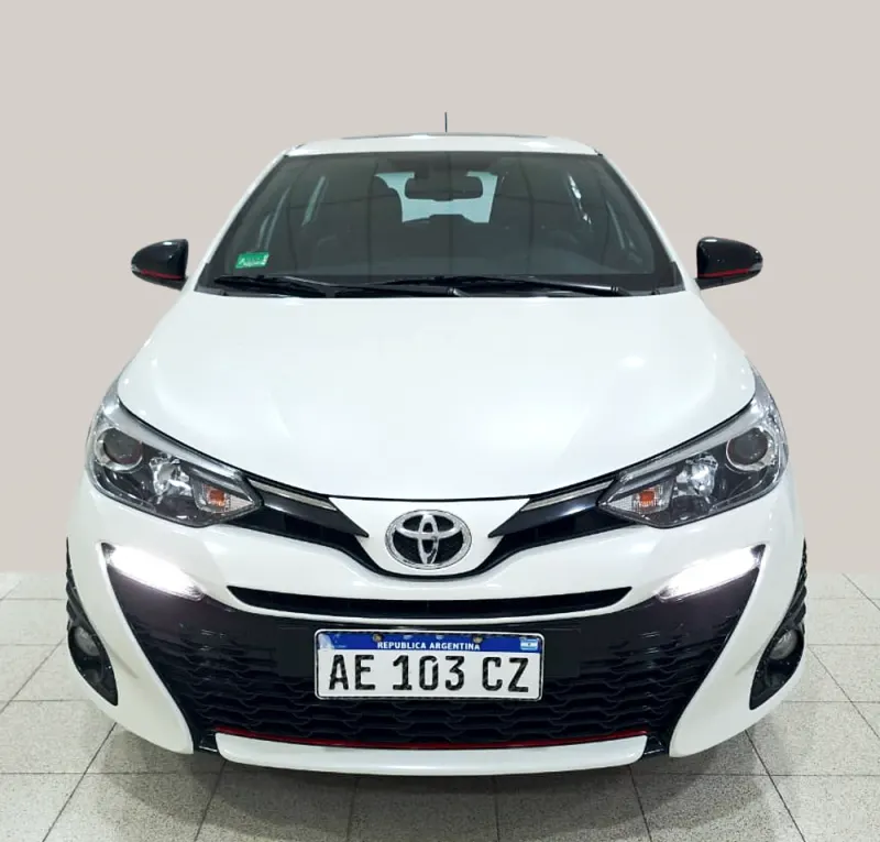 Toyota Yaris S 5 puertas 1.5, foto 1