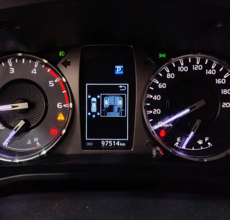 Toyota Hilux SRV 4x4 AT6, foto 10