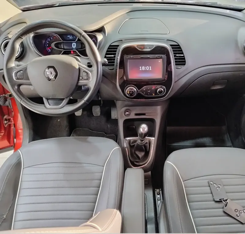 Renault Captur 2.0 Intens, foto 1
